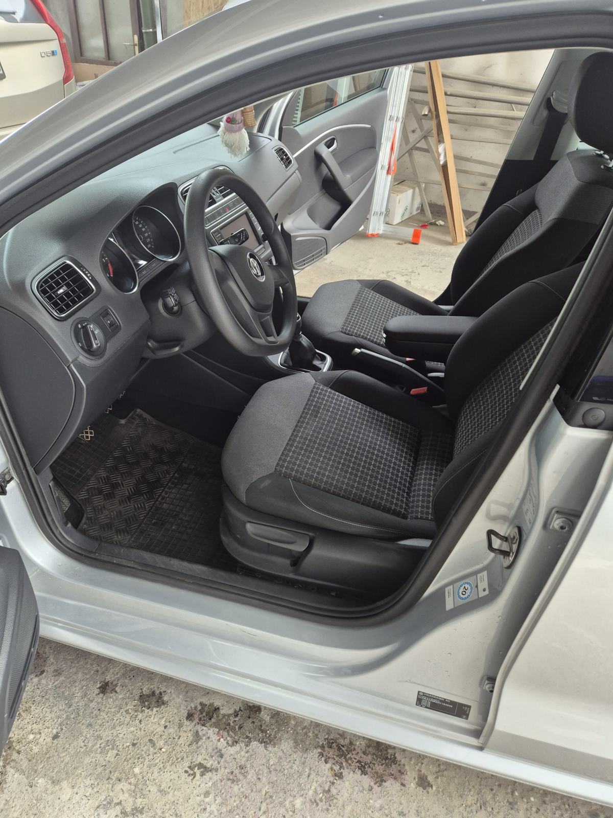 VW Polo 1.4 TDI 90 KS Comfortline – 2017. – 119.500 km, fotografija 16