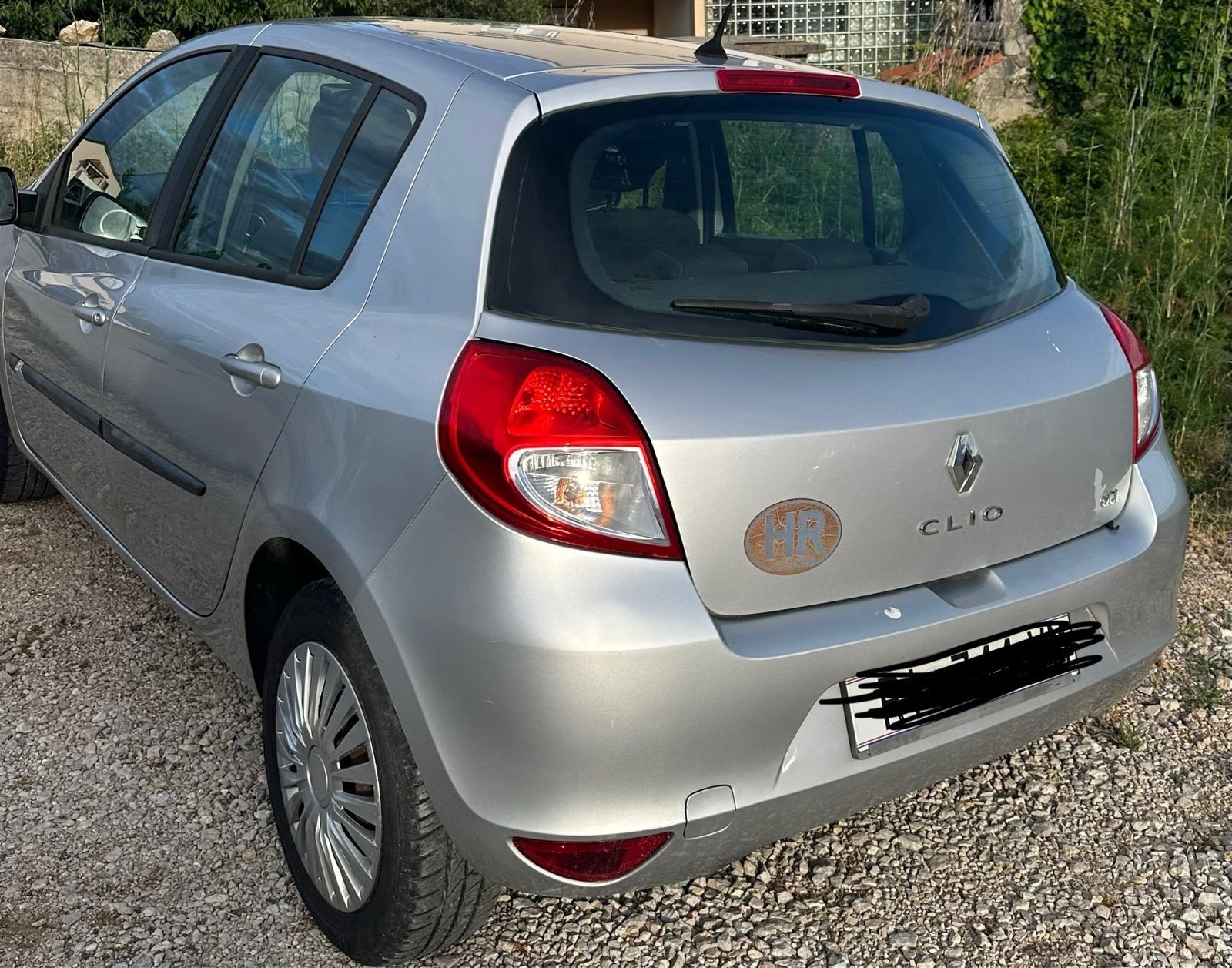 Renault Clio 1.5 dci, fotografija 2