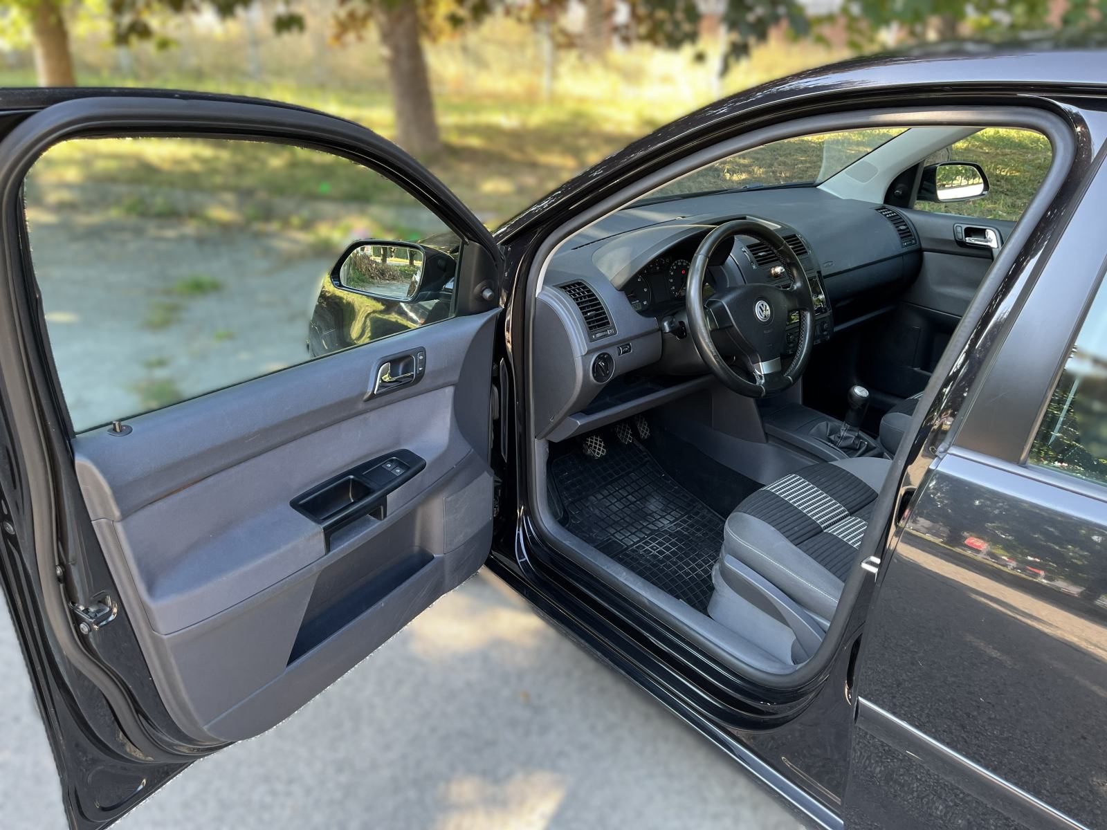 VW Polo 1.4 TDI "United" (2008.) – registriran do 04/27, garažiran, fotografija 9