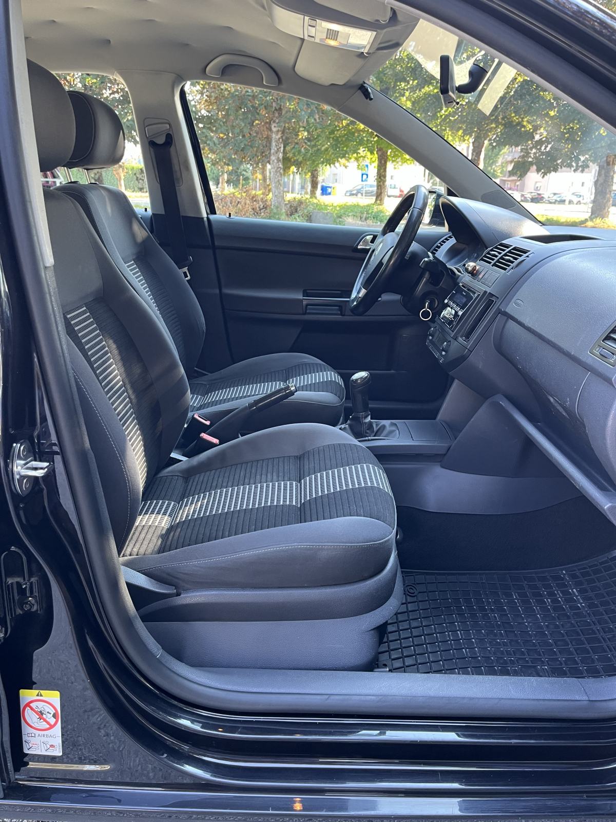 VW Polo 1.4 TDI "United" (2008.) – registriran do 04/27, garažiran, fotografija 12