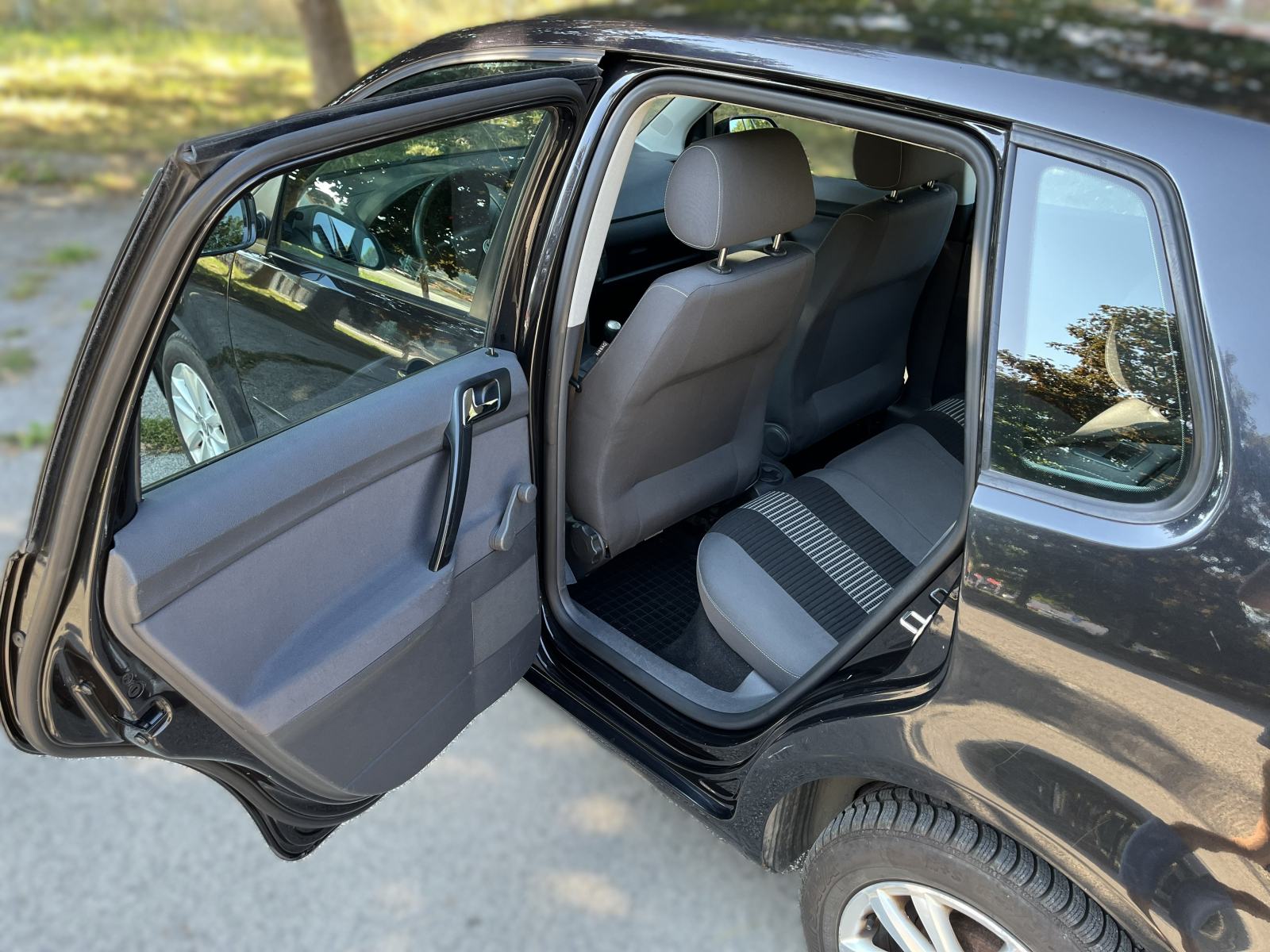 VW Polo 1.4 TDI "United" (2008.) – registriran do 04/27, garažiran, fotografija 13
