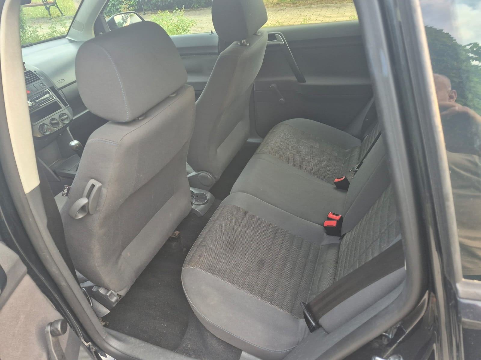 VW Polo 1,4 TDI COMFORTLINE PRV VLA KLIMA TOP STANJE GARAZIRAN, fotografija 9