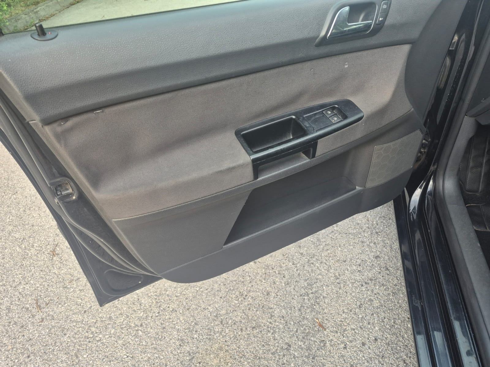 VW Polo 1,4 TDI COMFORTLINE PRV VLA KLIMA TOP STANJE GARAZIRAN, fotografija 10