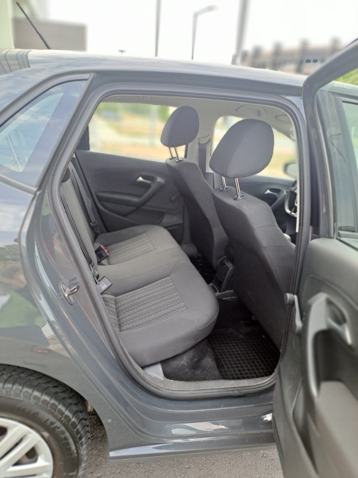 VW Polo 1,4 TDI, fotografija 11