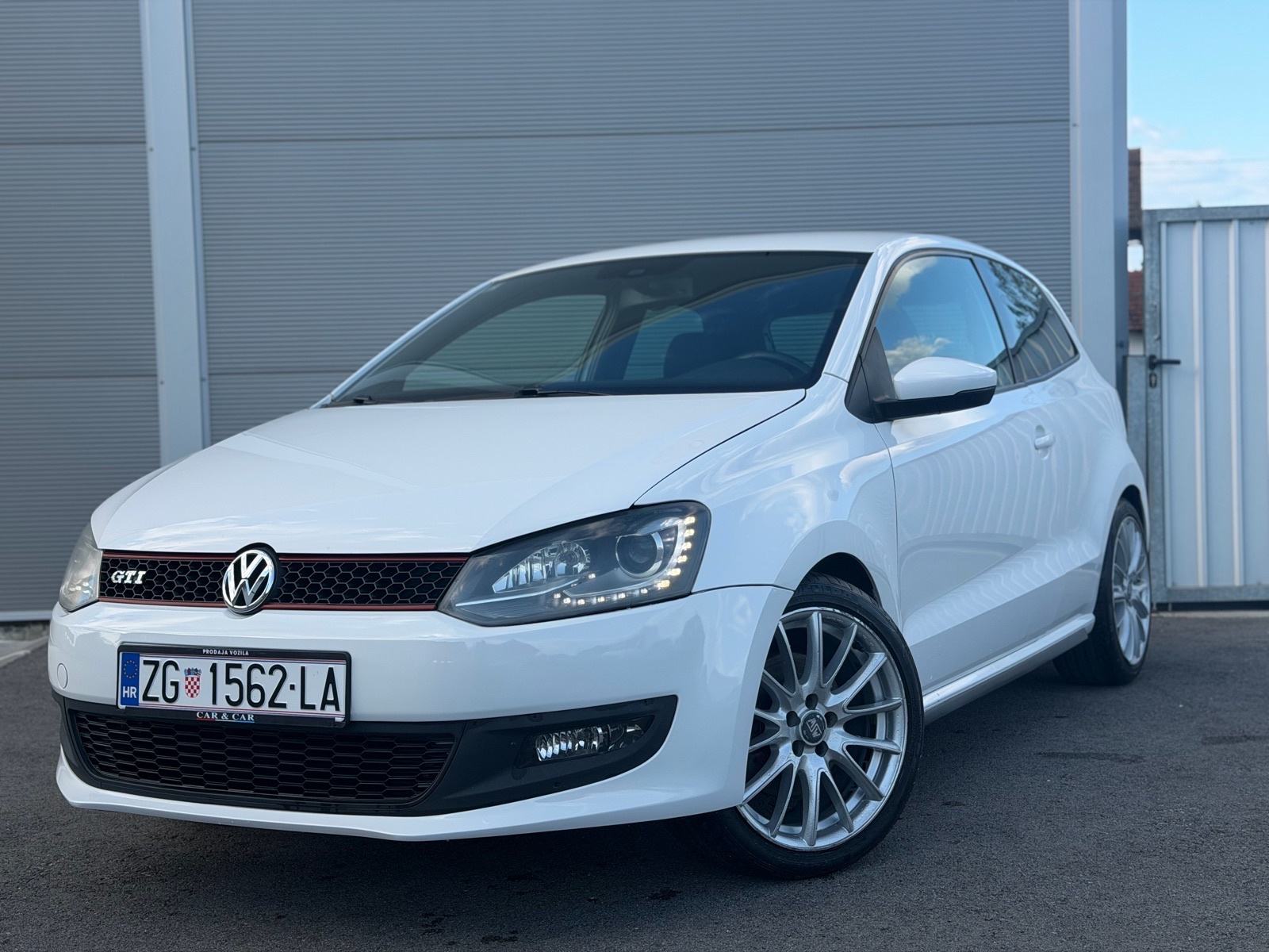 VW Polo 1,4 TSI GTI automatik, pogled izvana - slika 1