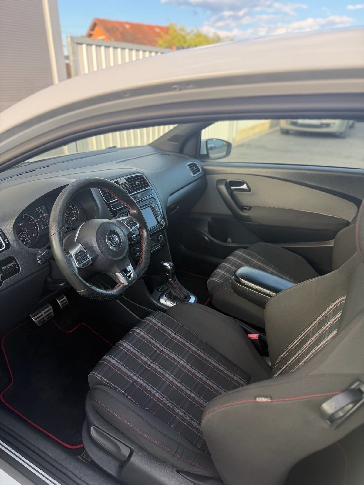 VW Polo 1,4 TSI GTI automatik, fotografija 9