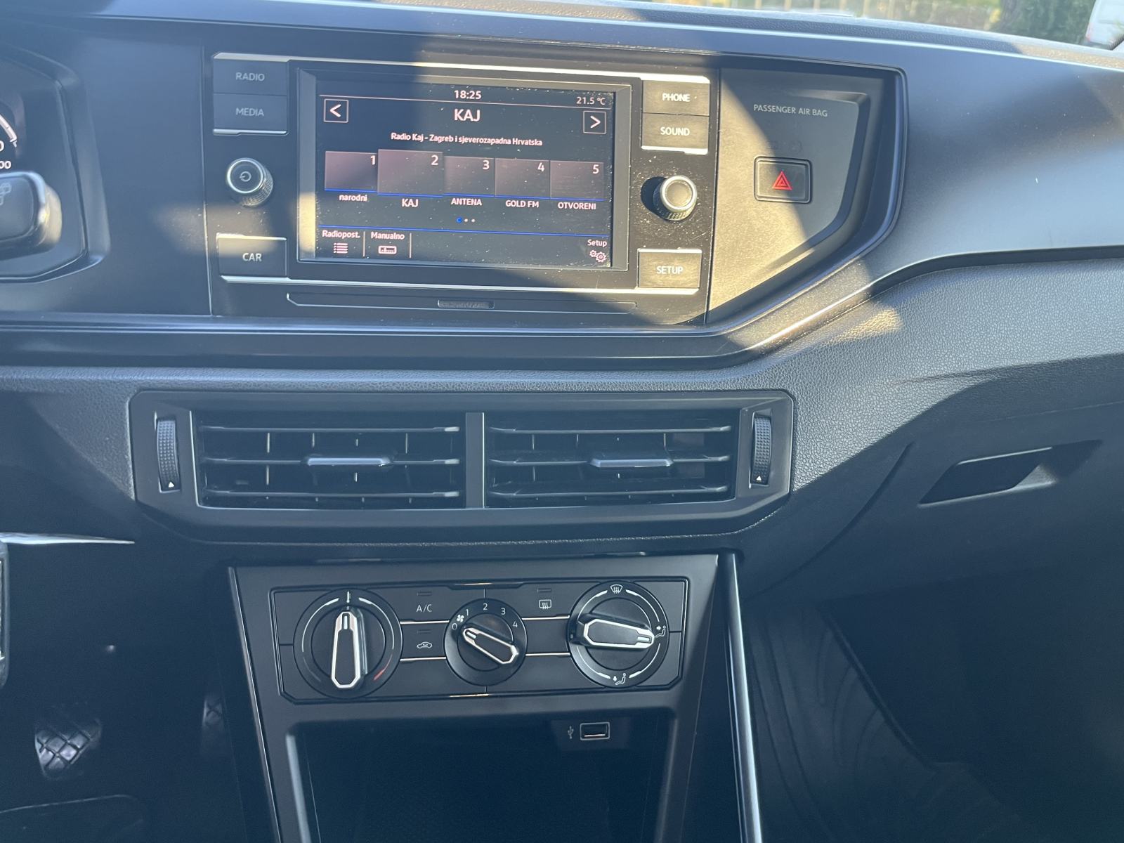 VW Polo 1,6 TDI 1.VL Nije uvoz Jamstvo 12 mjeseci, fotografija 15