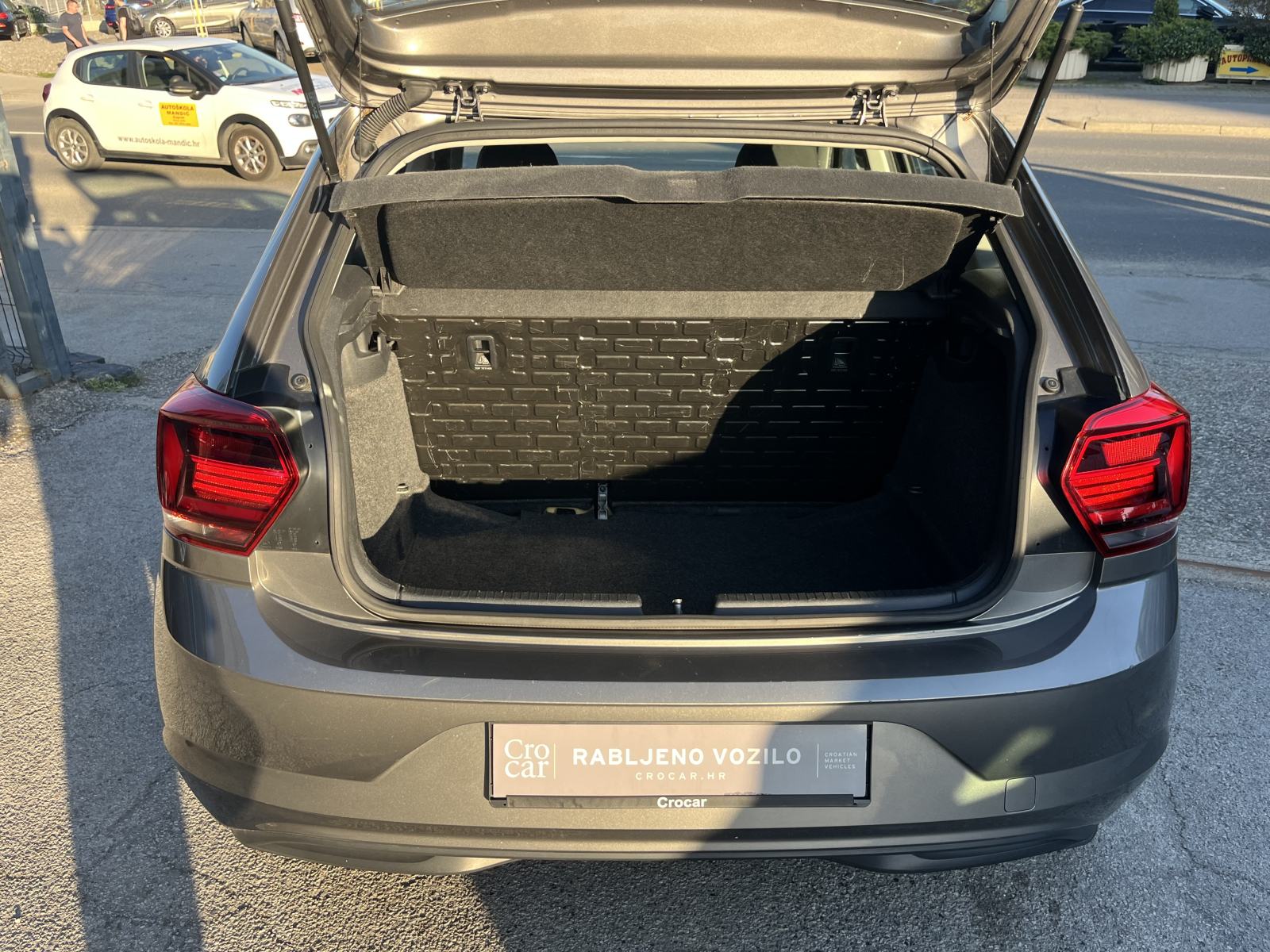 VW Polo 1,6 TDI 1.VL Nije uvoz Jamstvo 12 mjeseci, fotografija 19