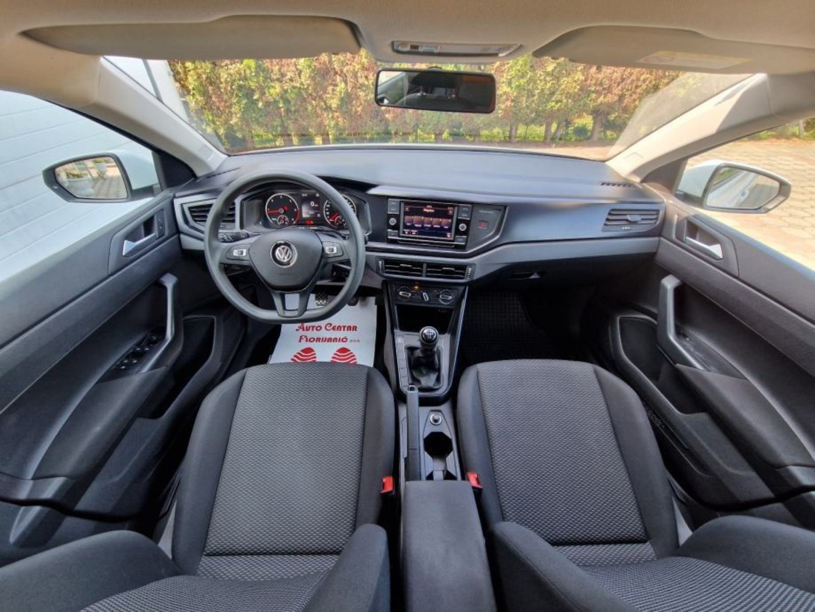VW Polo 1,6 TDI 2019.,1.VLASNIK, HR VOZILO, SERVISNA, 5-VRATA, ALU..., fotografija 9