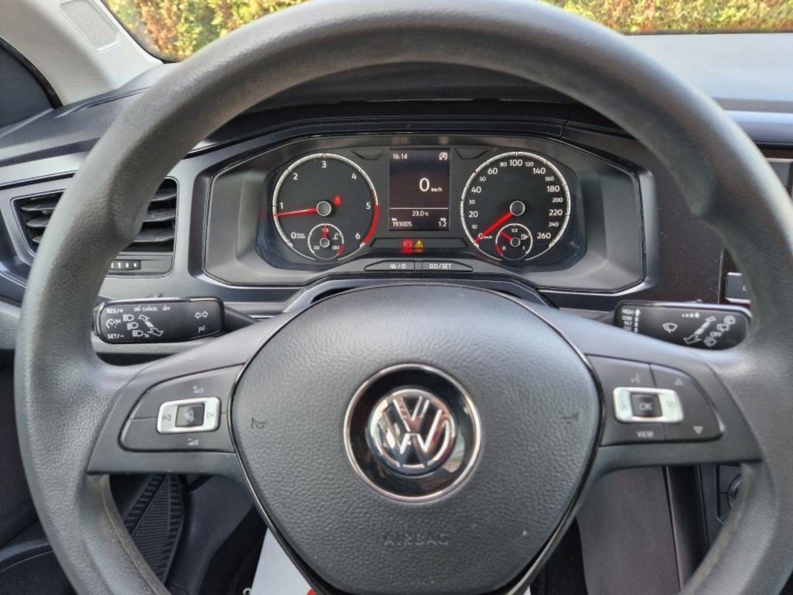 VW Polo 1,6 TDI 2019.,1.VLASNIK, HR VOZILO, SERVISNA, 5-VRATA, ALU..., fotografija 17