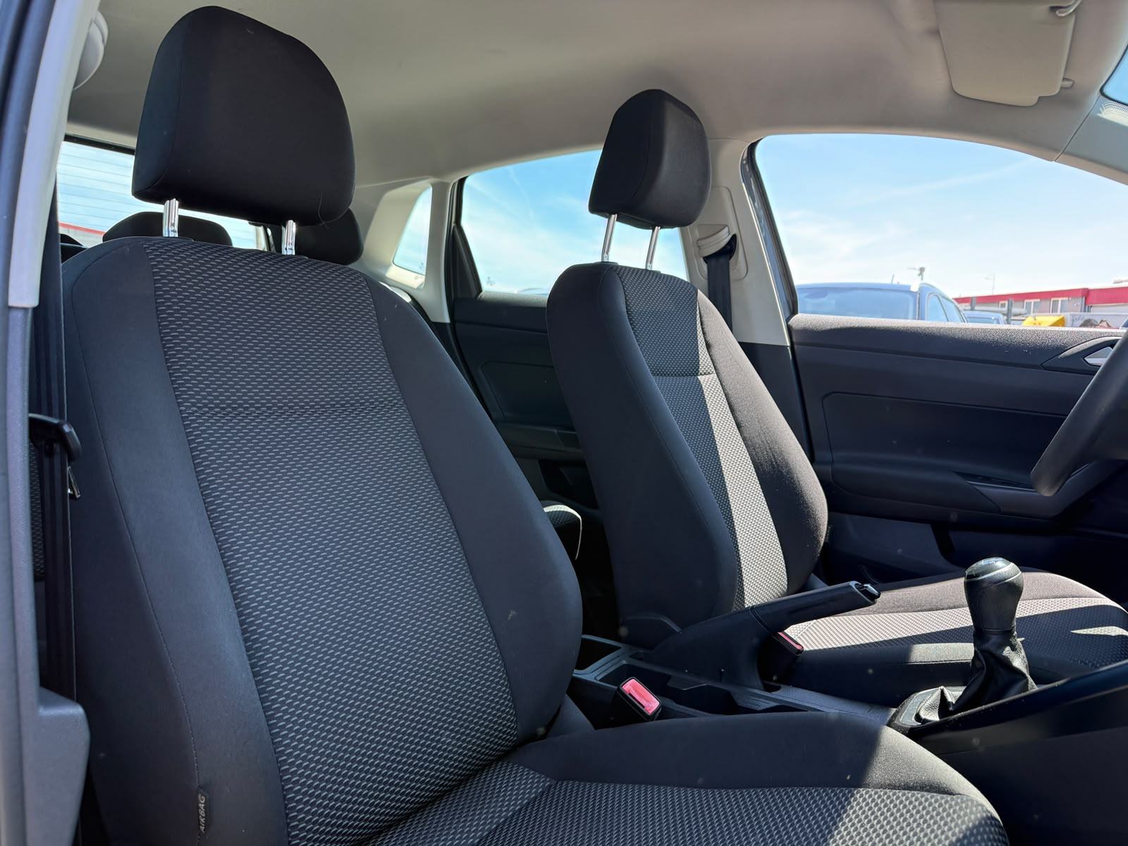 VW Polo 1,6 TDI 70KW model 2019 samo 95TKM HR VOZILO U PDV-u SERVISNA, fotografija 12