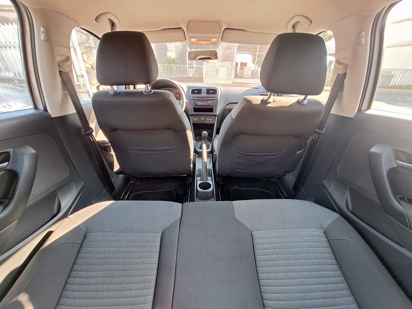VW Polo 1,6 TDI 90 KS, fotografija 17