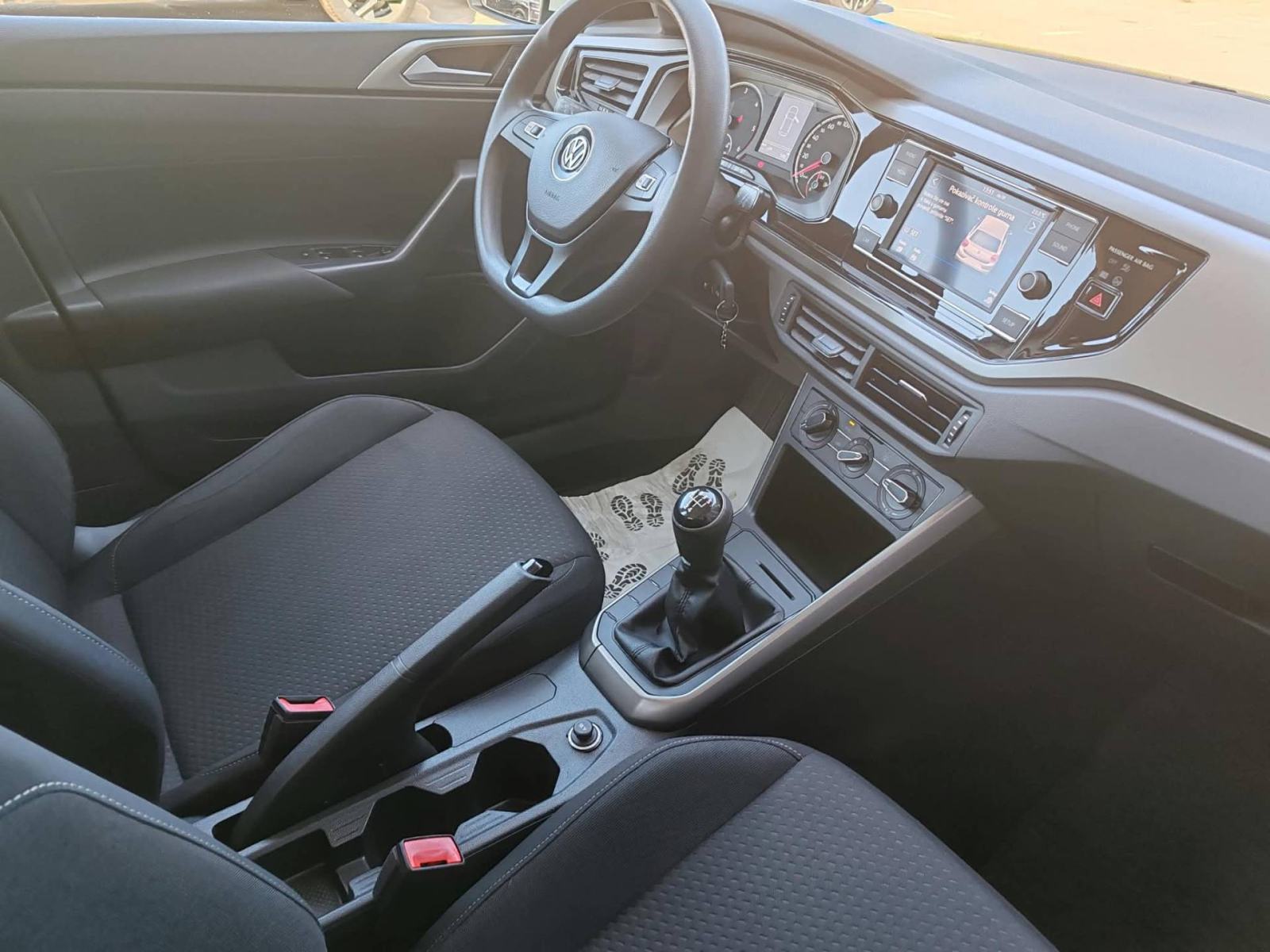VW POLO 1.6 TDI 95 KS COMFORTLINE *ODLIČAN*, fotografija 12