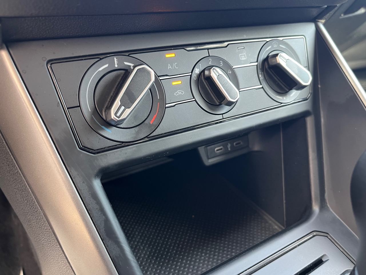 VW Polo 1,6 TDI Comfortline, fotografija 11