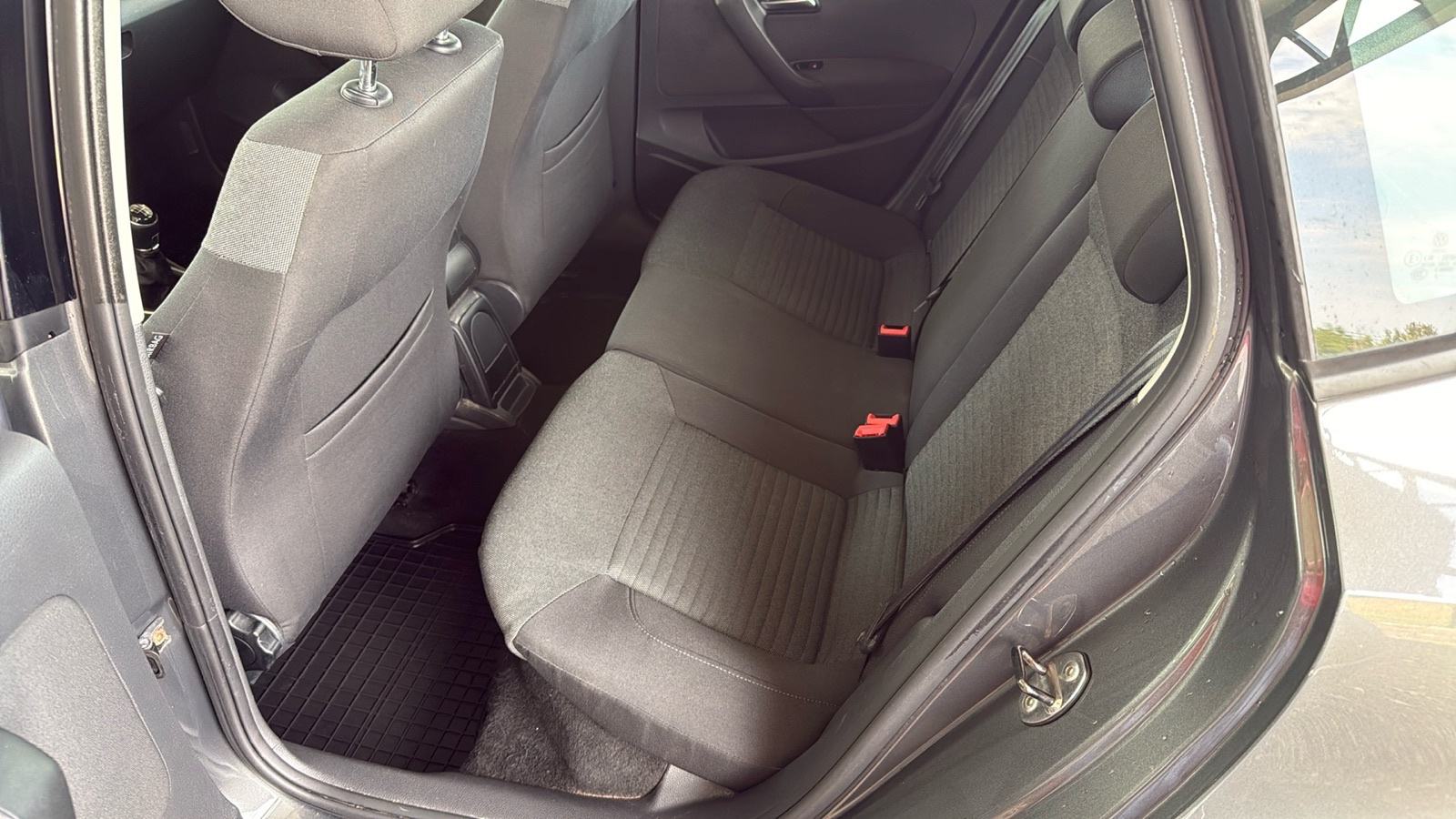 VW Polo 1,6 TDI CONFORTLINE, fotografija 16