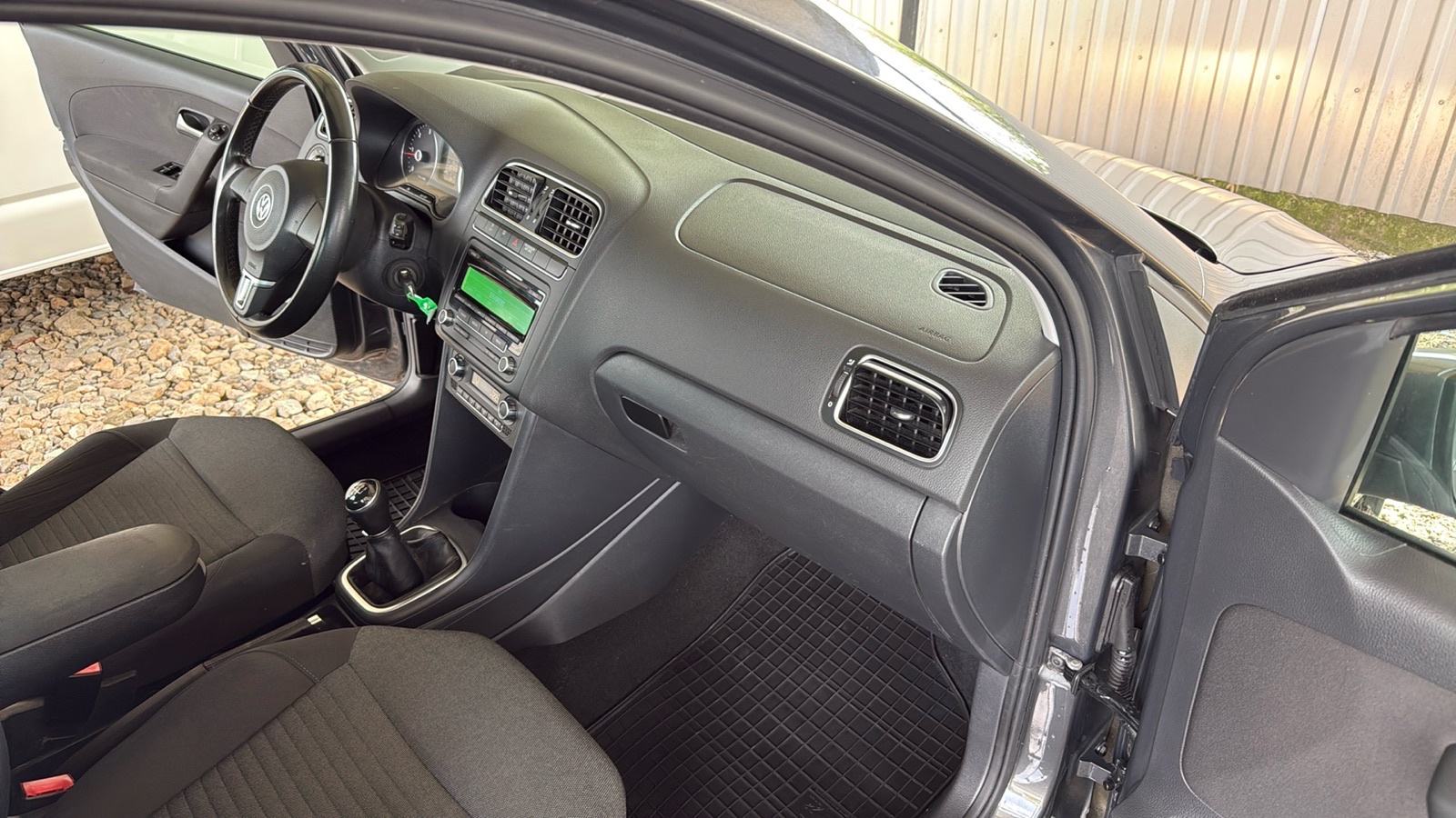 VW Polo 1,6 TDI CONFORTLINE, fotografija 12