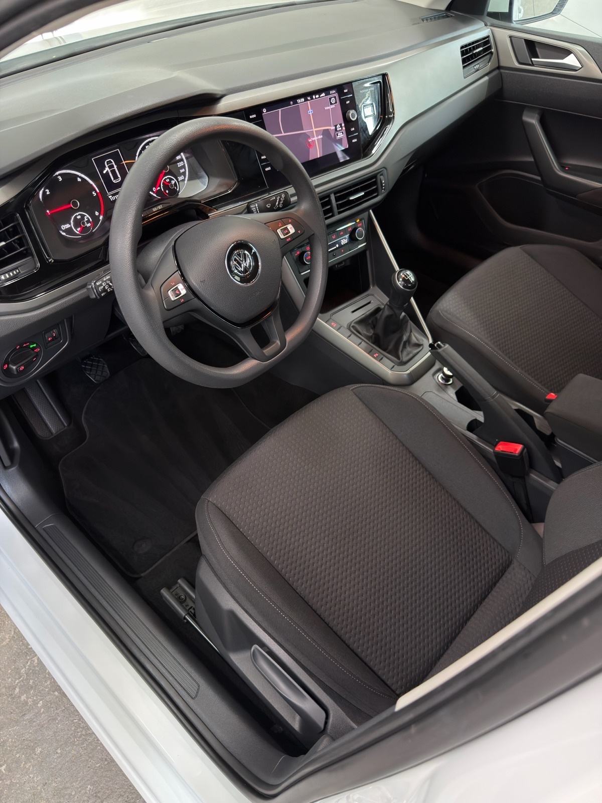 VW Polo 1,6 TDI Highline | NAVI | ALU | Kamera | PDC | Besprijekoran!, fotografija 9