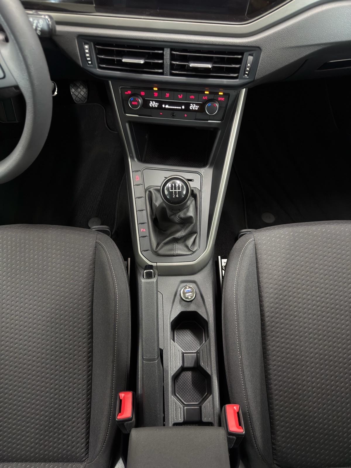 VW Polo 1,6 TDI Highline | NAVI | ALU | Kamera | PDC | Besprijekoran!, fotografija 15