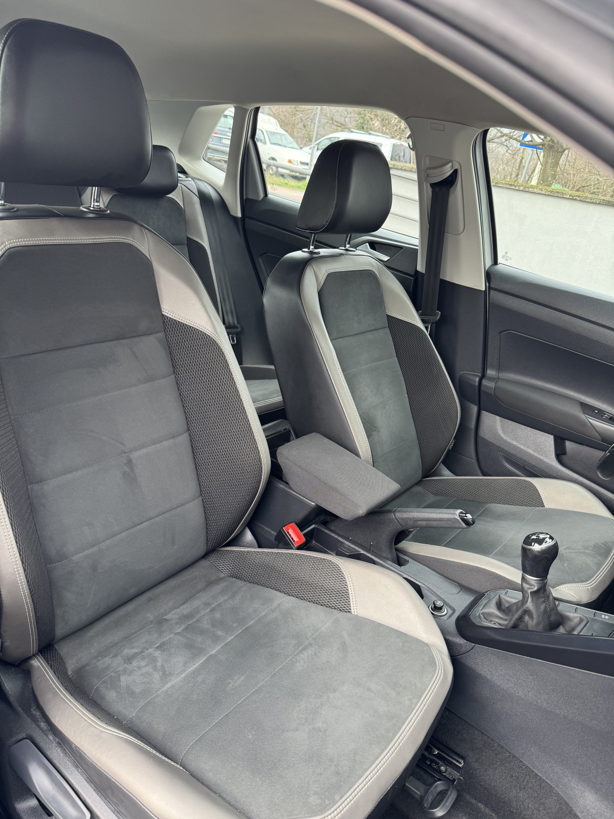 VW Polo 1,6 TDI HIGHLINE, fotografija 9