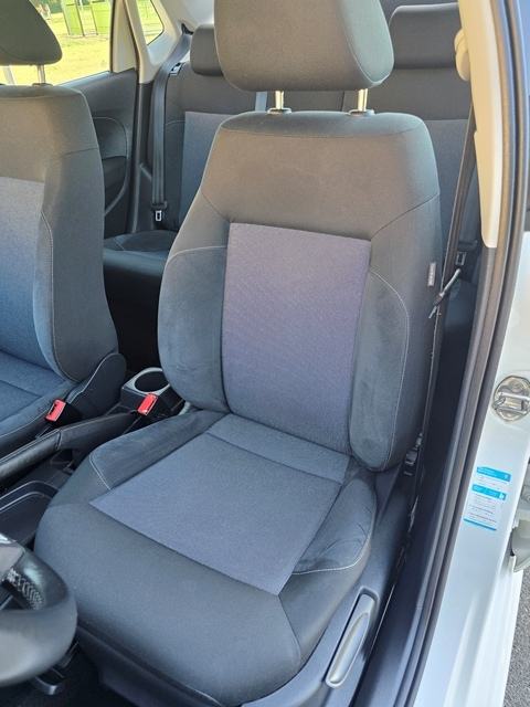 *VW POLO 1.6 TDI STYLE-KLIMA-4xEPS-SERVISNA-1VL-PRVA BOJA-TOP STANJE*, fotografija 13