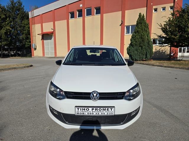 *VW POLO 1.6 TDI STYLE-KLIMA-4xEPS-SERVISNA-1VL-PRVA BOJA-TOP STANJE*, fotografija 2