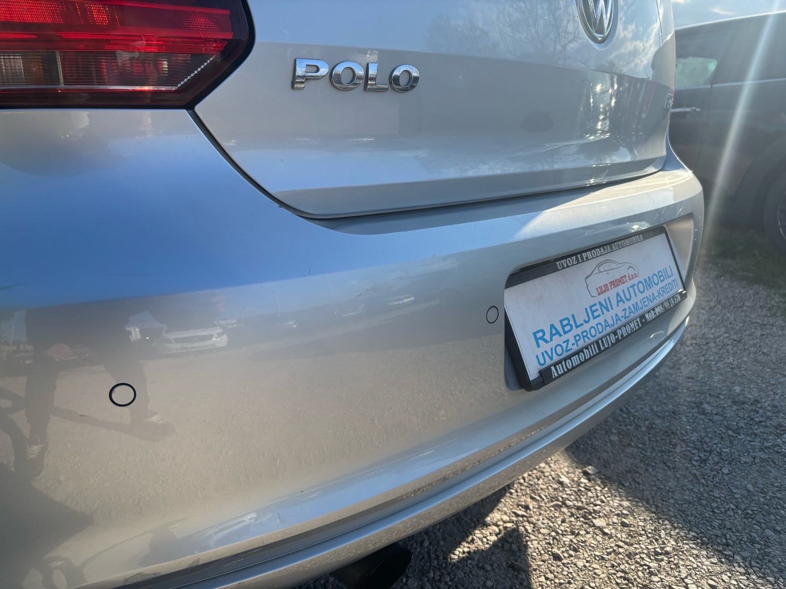 VW Polo 1,6 TDI-KLIMA-5 VRATA-NEMA 5%-V+M SERVIS, fotografija 8