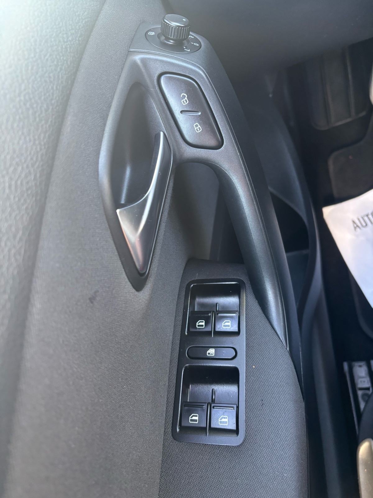 VW Polo 1,6 TDI-KLIMA-5 VRATA-NEMA 5%-V+M SERVIS, fotografija 18