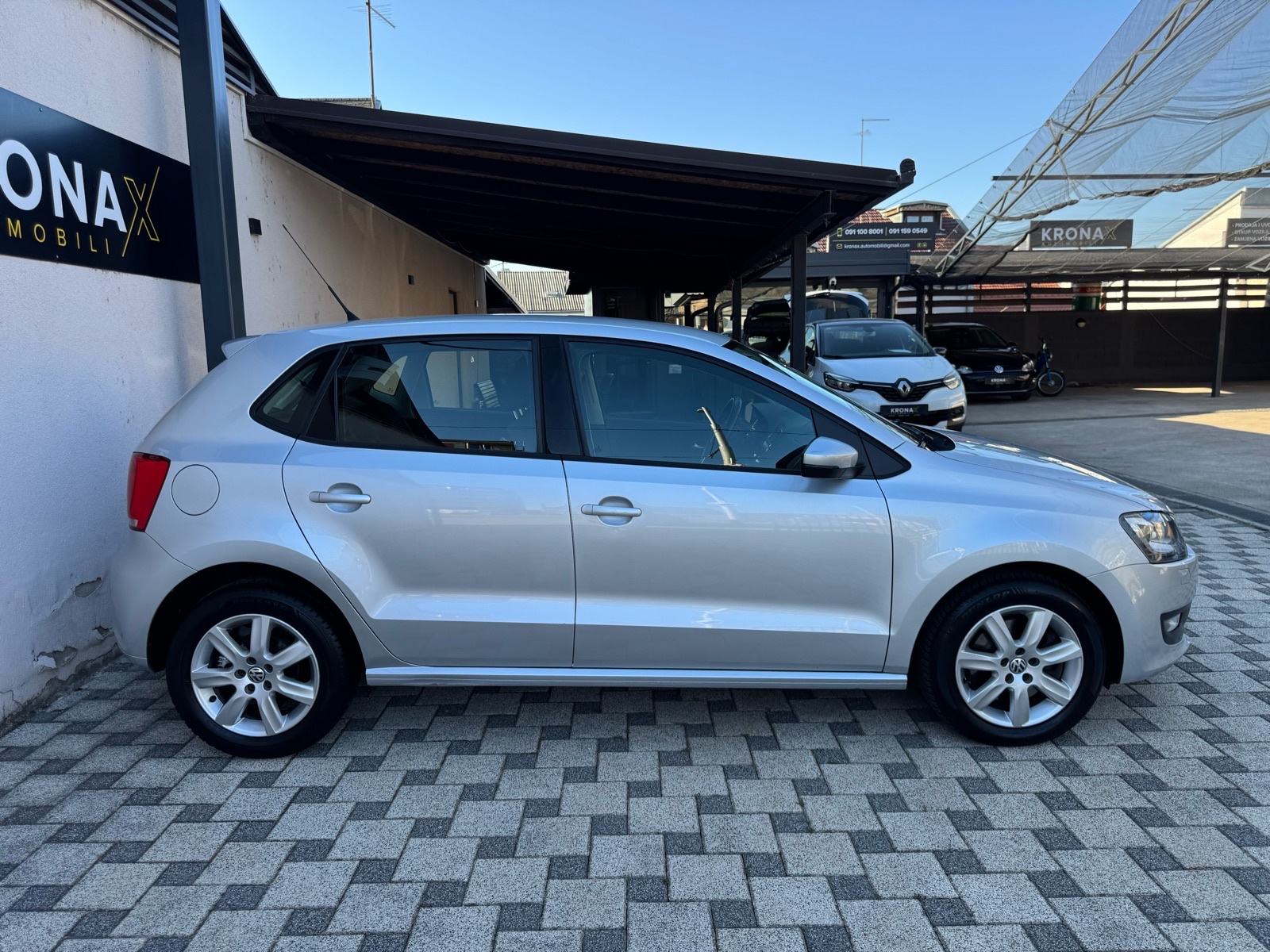 VW POLO 1,6 TDI (KLIMA,LED,XENNON,TEMPOMAT,SERVISNA…), fotografija 8