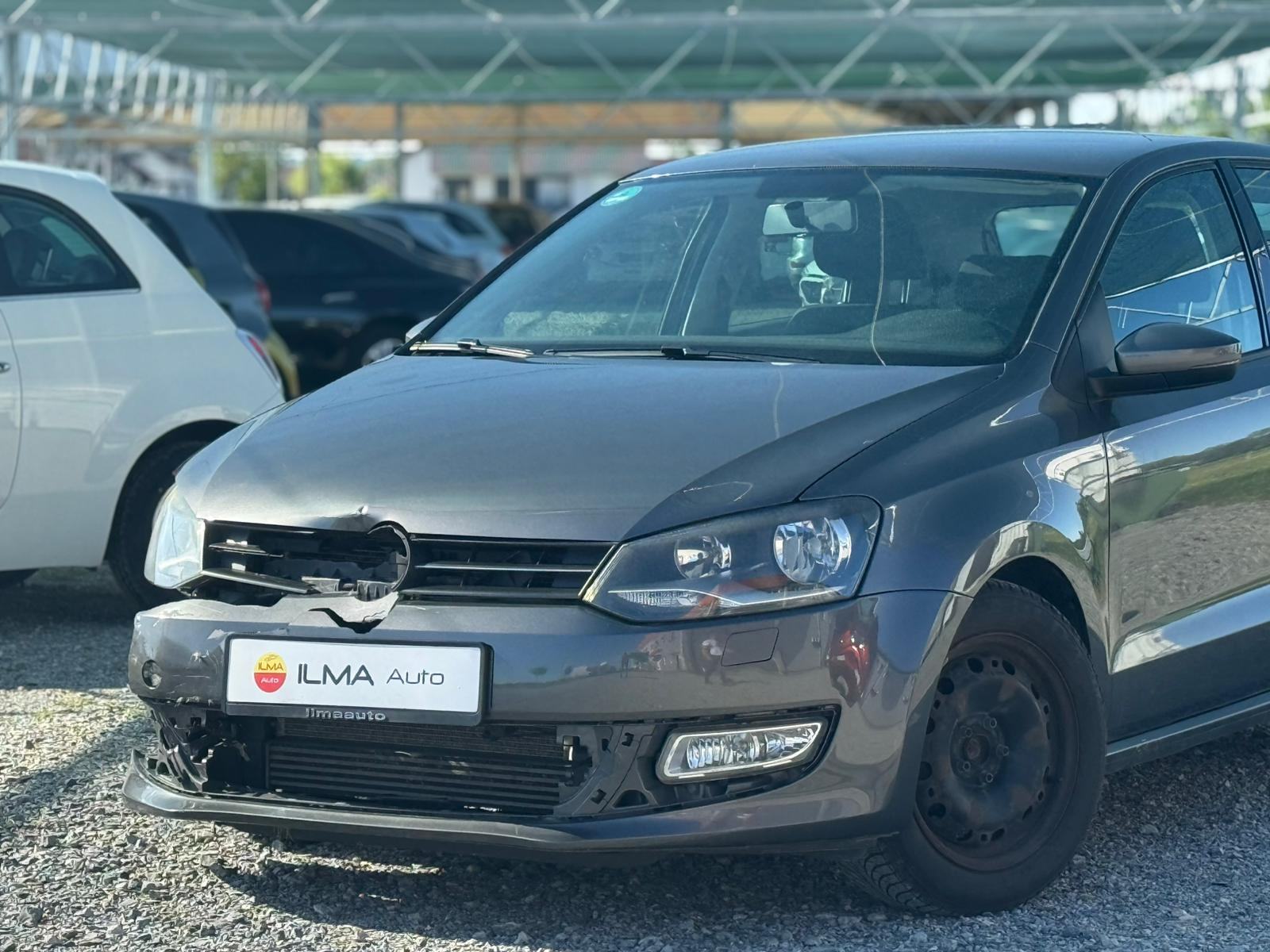 VW POLO 1.6 TDI - oštećeno vozilo, fotografija 4