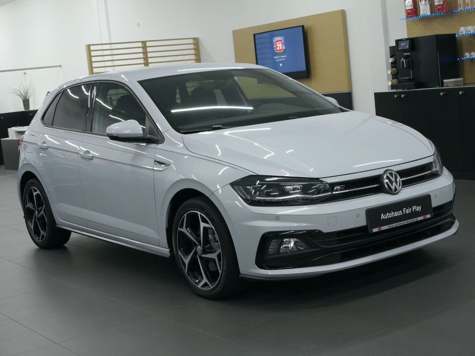 VW Polo 1,6 TDI R-LINE LED NAVI AMBIENT L. BOJA White Silver Metallic, fotografija 4
