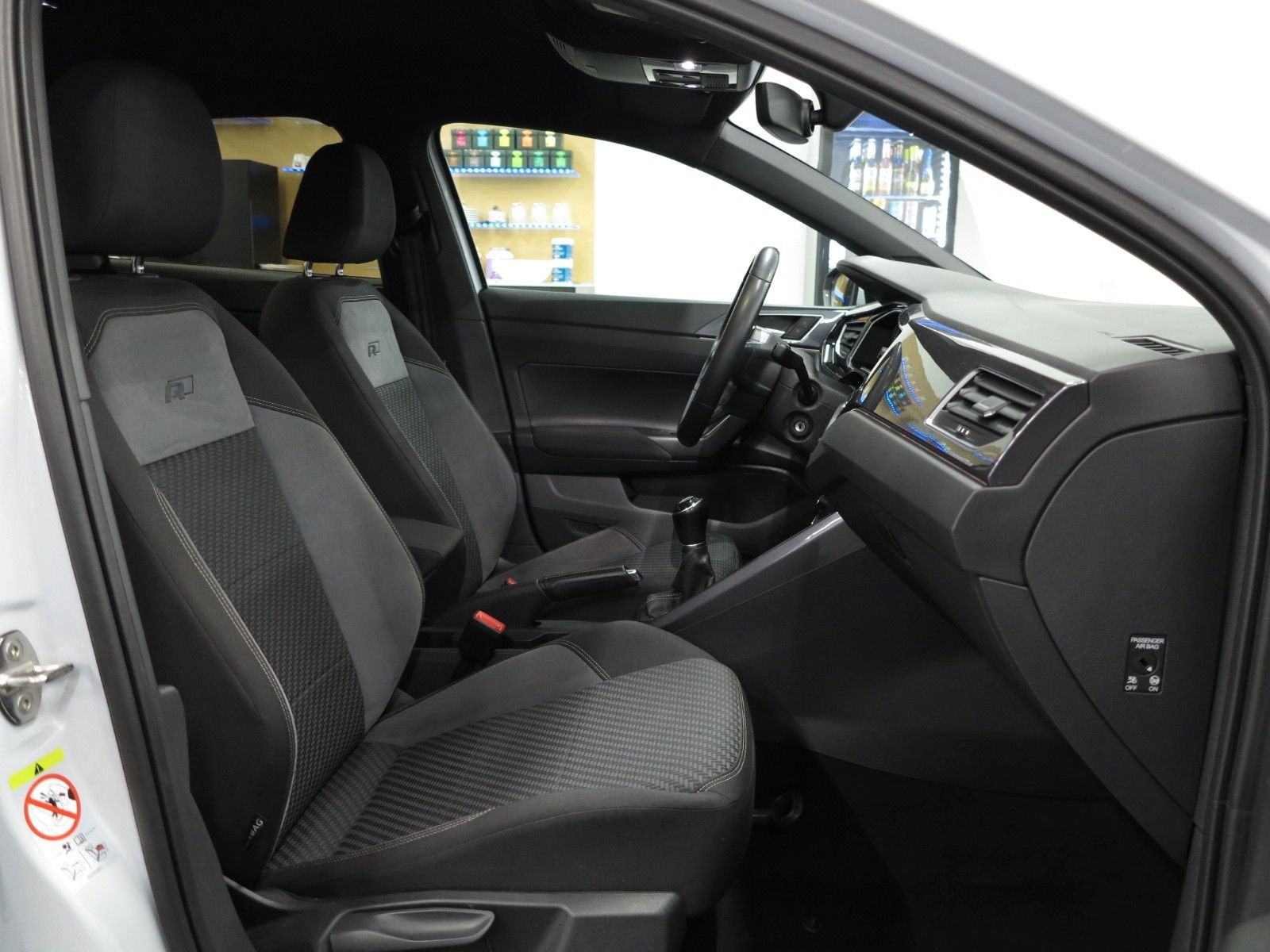 VW Polo 1,6 TDI R-LINE LED NAVI AMBIENT L. BOJA White Silver Metallic, fotografija 13