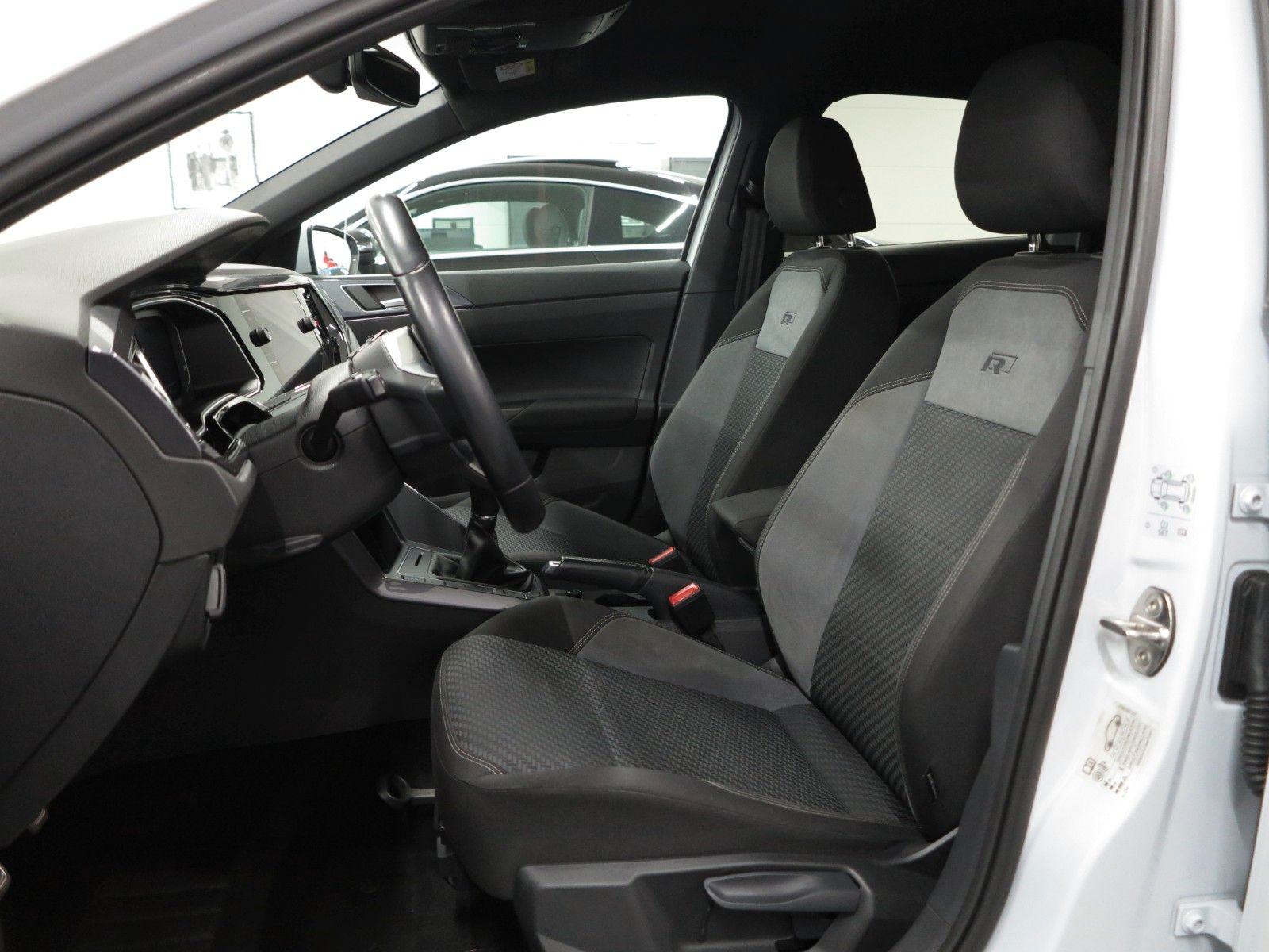 VW Polo 1,6 TDI R-LINE LED NAVI AMBIENT L. BOJA White Silver Metallic, fotografija 7