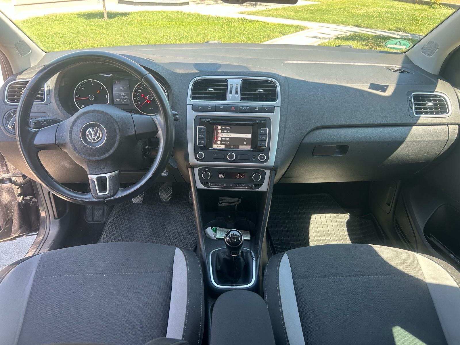 VW Polo 1,6 TDI reg.5/2027, fotografija 13