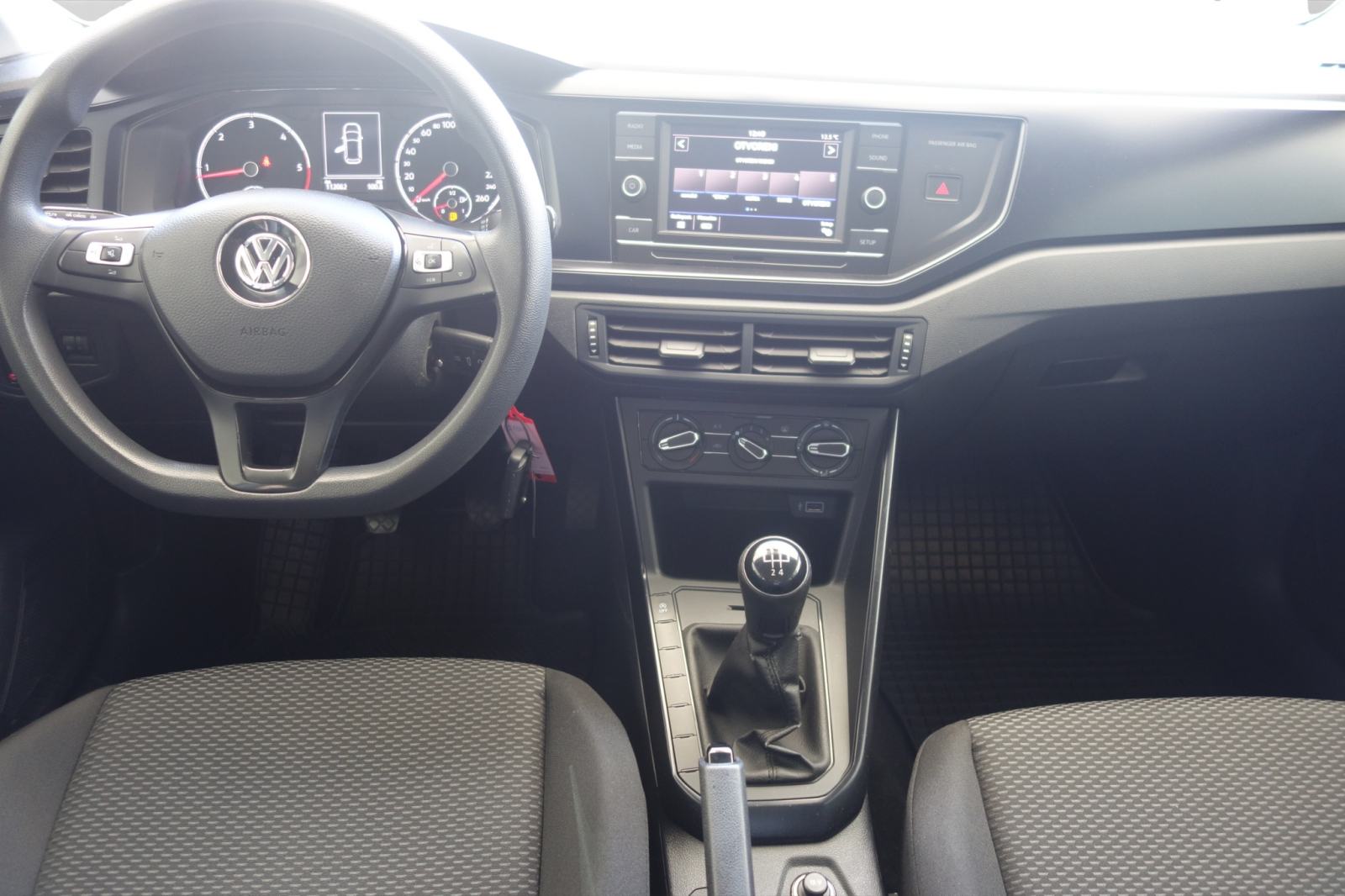 VW Polo 1,6 TDI Trendline 90KS, fotografija 12