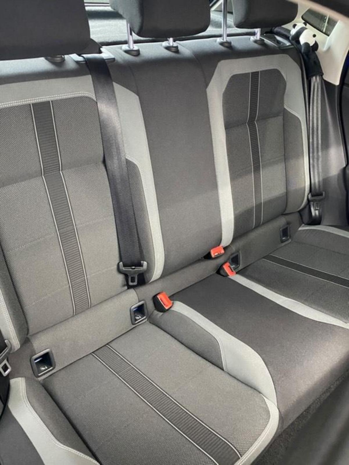 VW Polo 1,6 TDI, fotografija 12