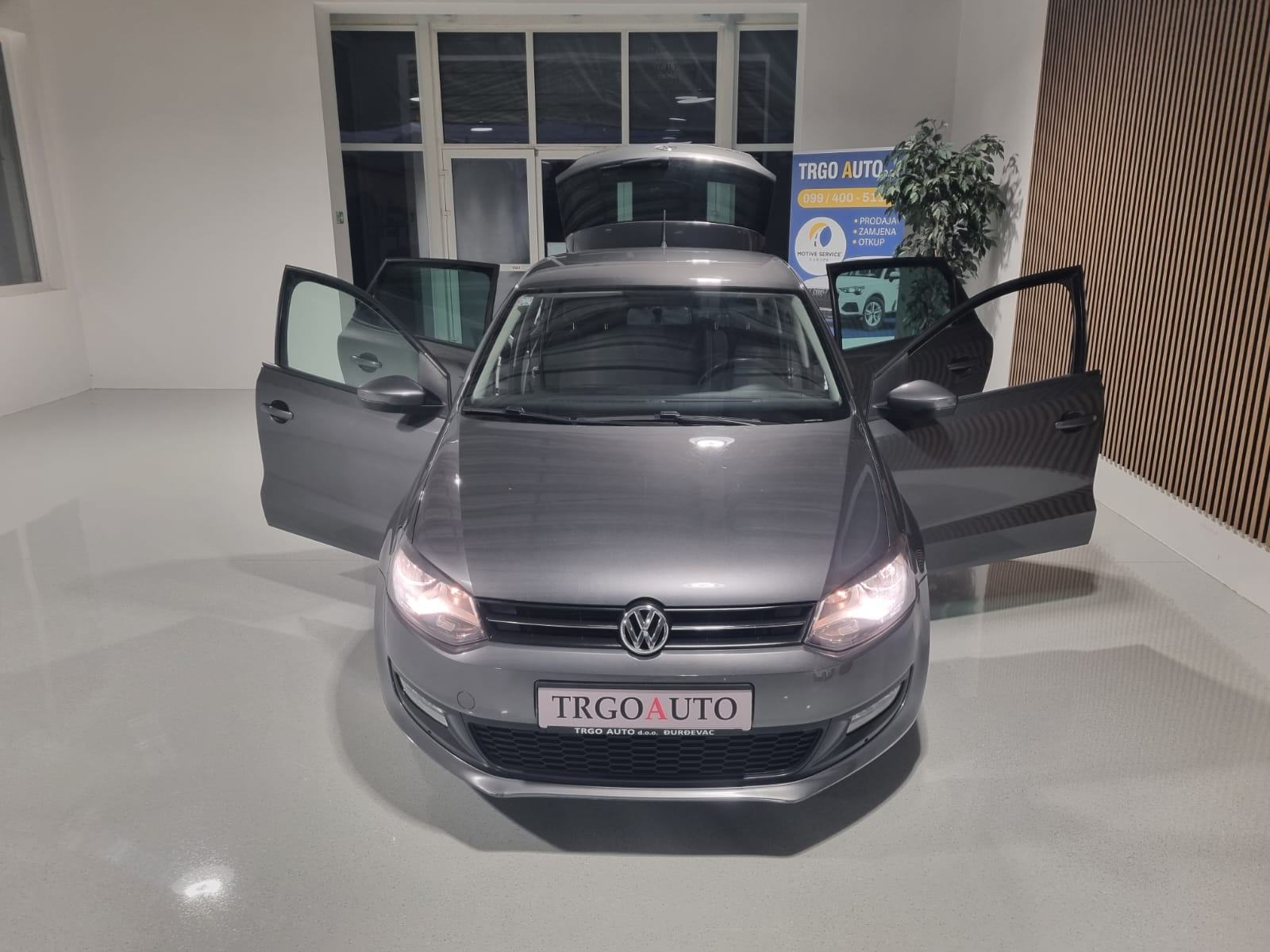 VW Polo 1,6 TDI *REGISTRIRAN 2/2027 - 4x ZIMSKE GUME*, fotografija 3