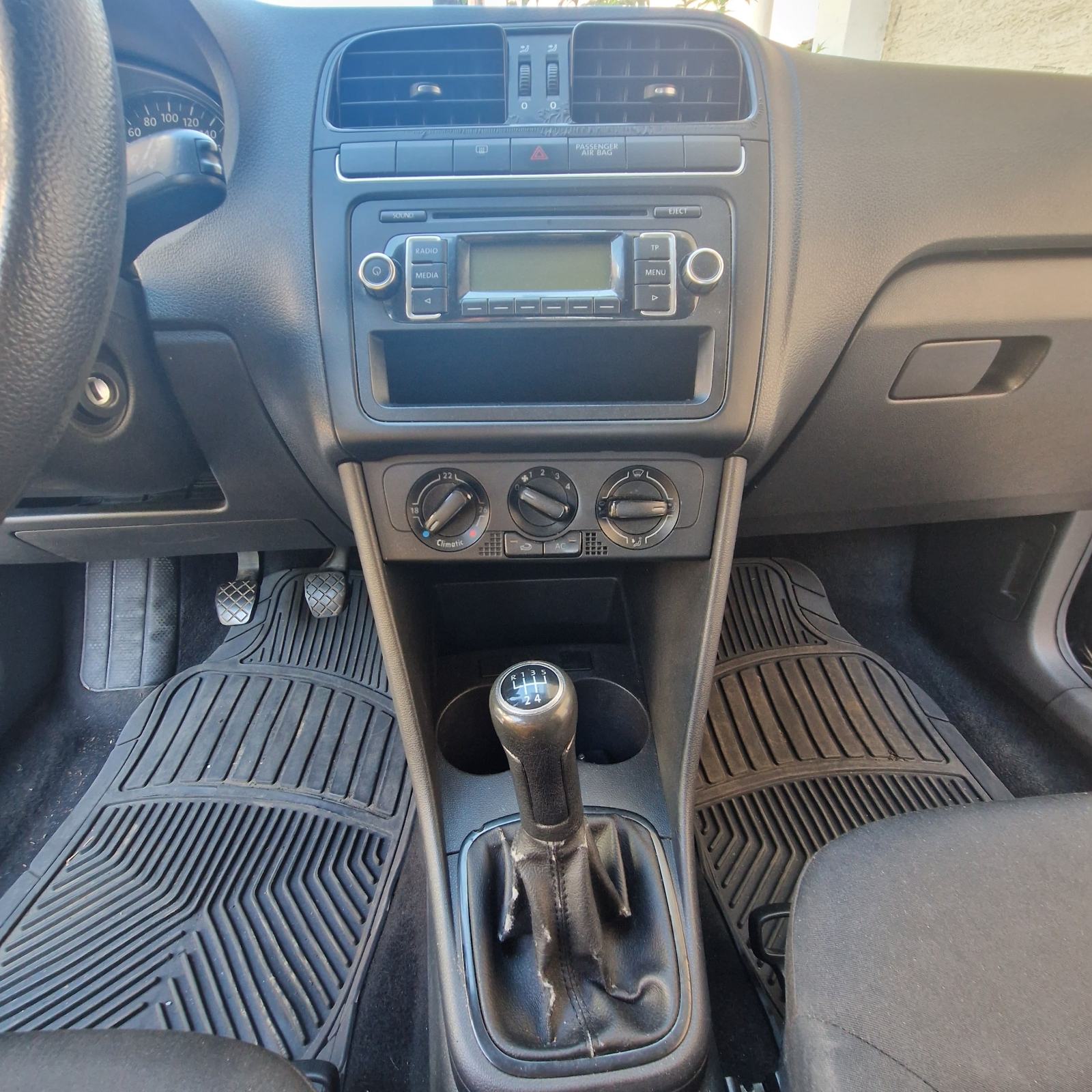 VW Polo 1,6 TDI, 2009 god., fotografija 11