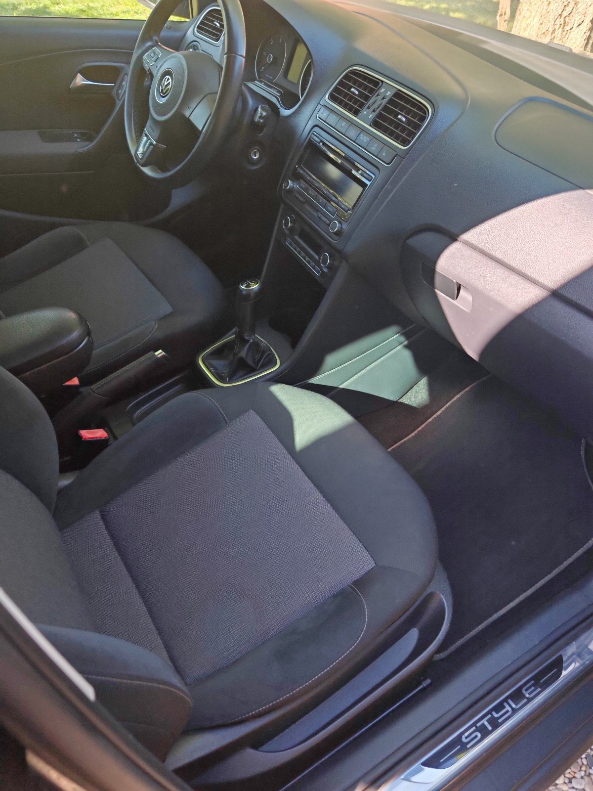 VW Polo 1,6 TDI, fotografija 14