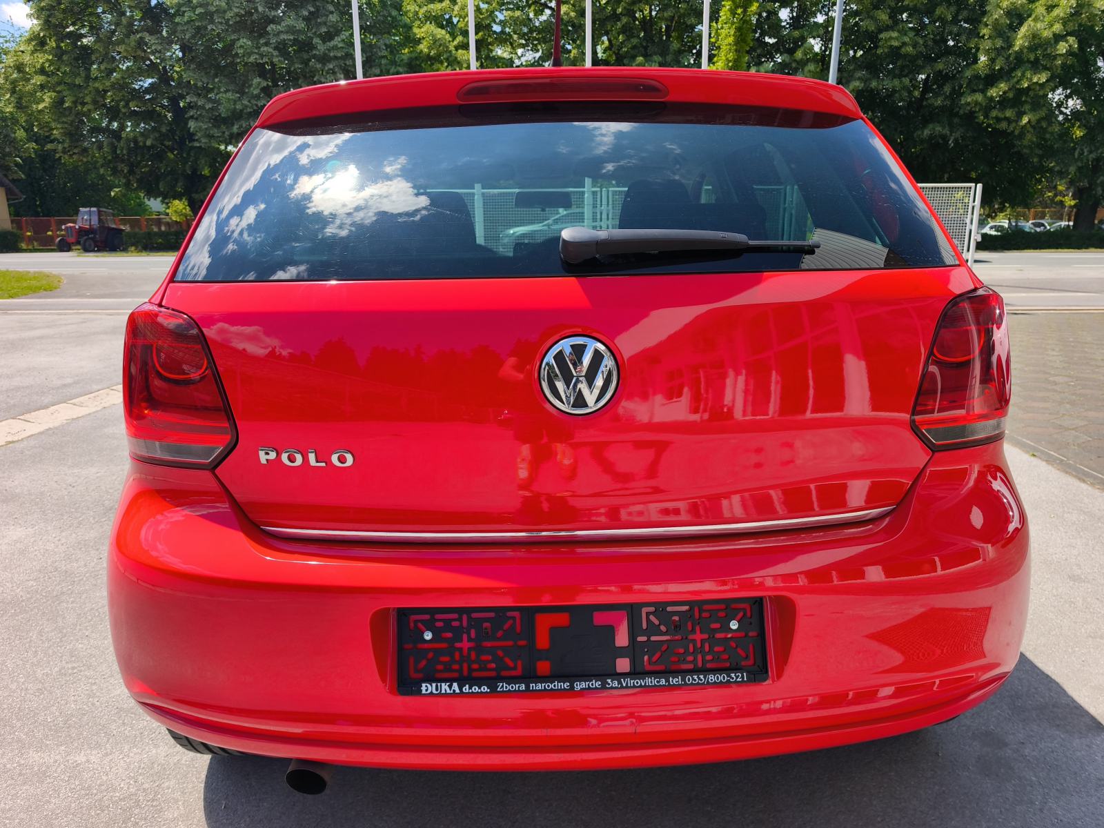 VW Polo 1,6 TDI TEMPOMAT KOŽNI VOLAN NADZOR GUMA PUTNI KOMPJUTER, fotografija 11