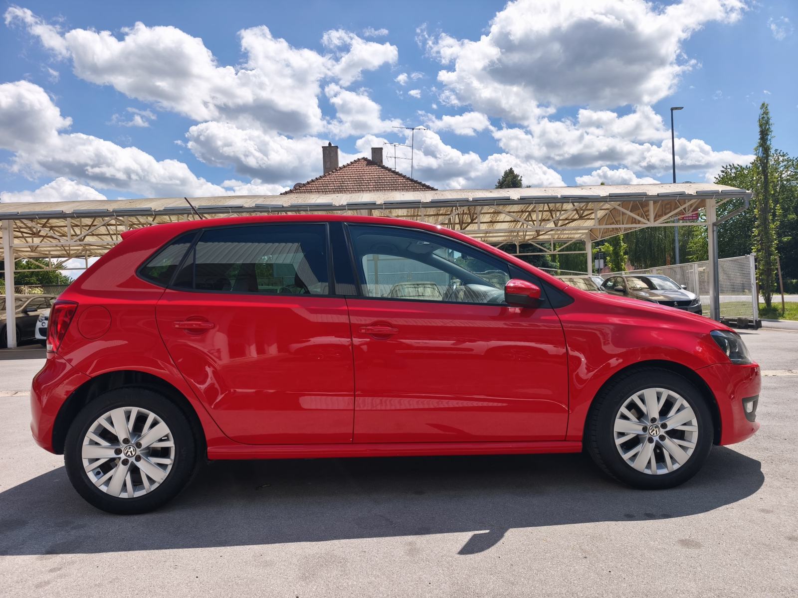 VW Polo 1,6 TDI TEMPOMAT KOŽNI VOLAN NADZOR GUMA PUTNI KOMPJUTER, fotografija 14