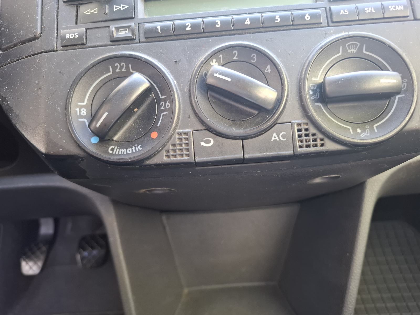 VW Polo 1.9 SDI, VRHUNSKI ! SAMO 153000 KM, POTVRDA O KM !, fotografija 16