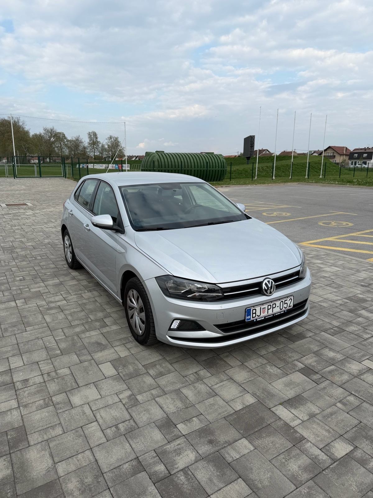 VW Polo 2020 1.6 tdi TOP STANJE!, fotografija 2