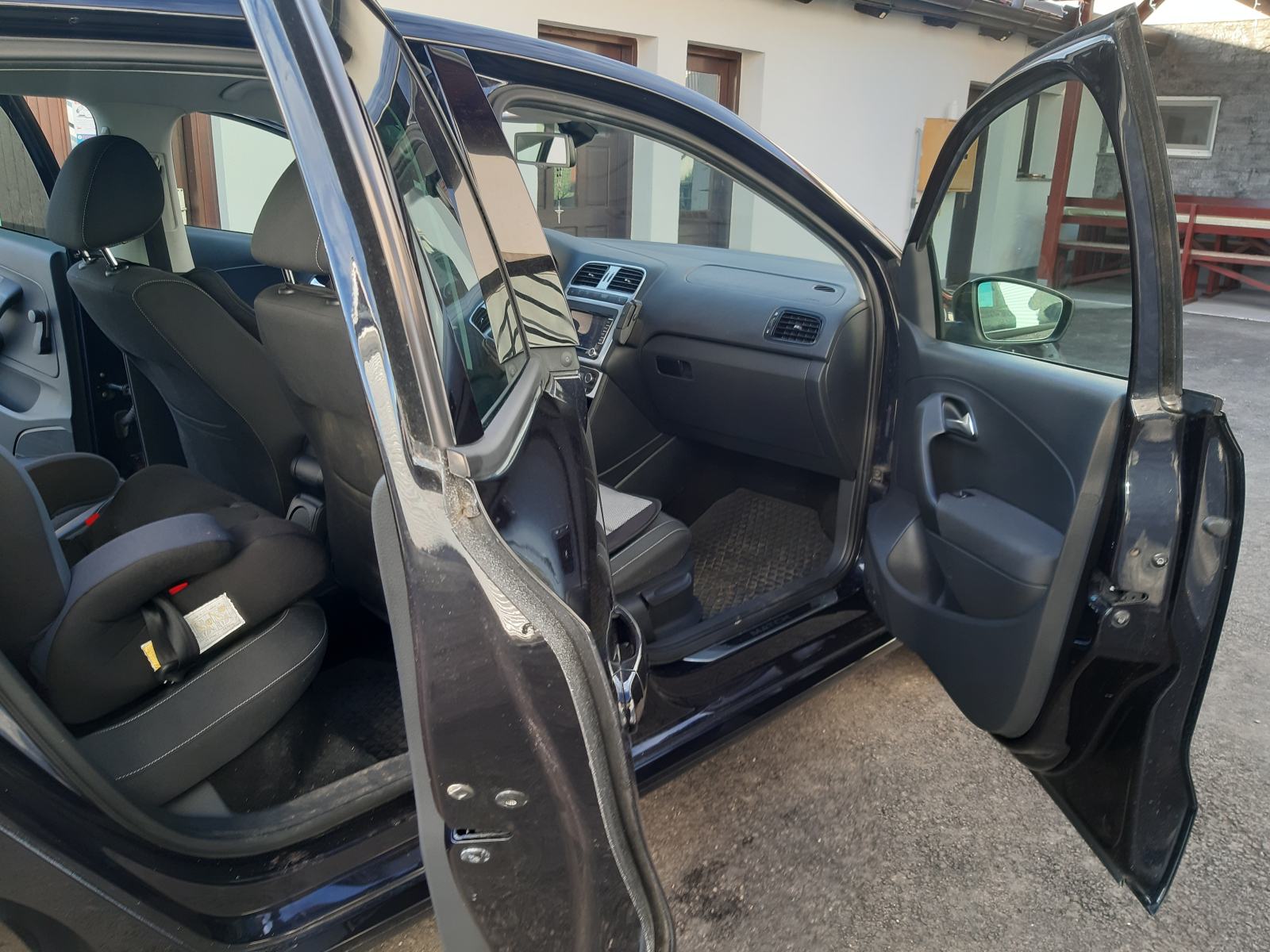 VW Polo 6R 1,6 TDI Match, fotografija 6