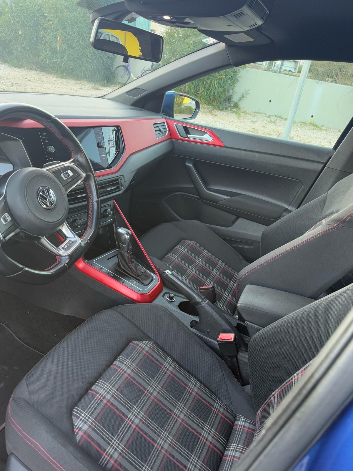 VW Polo GTI 2.0 TSI DSG, fotografija 13