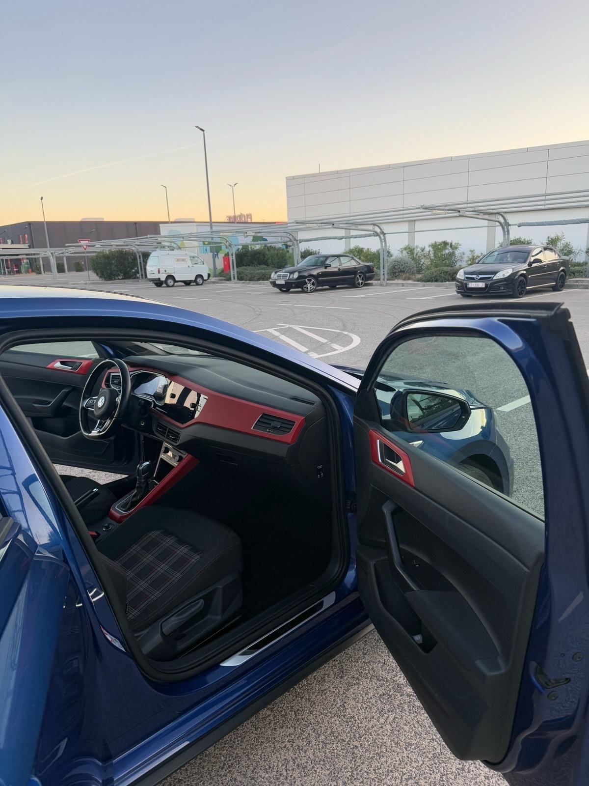 VW Polo GTI 2.0 TSI DSG, fotografija 19