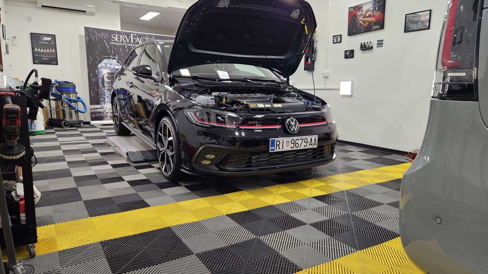 VW Polo GTI automatik, fotografija 9