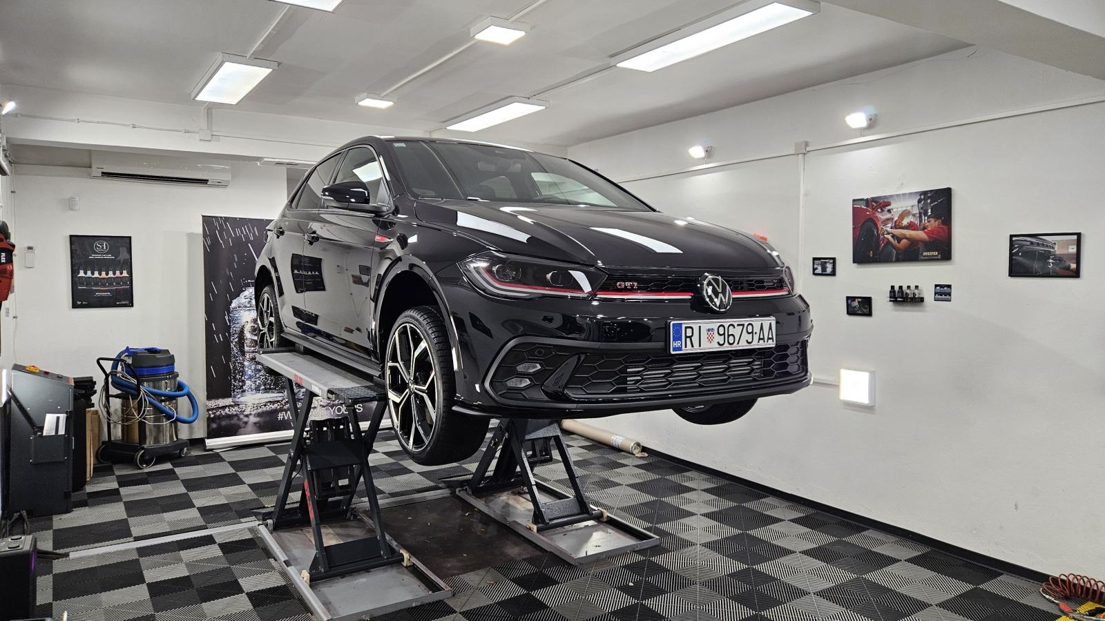 VW Polo GTI automatik, fotografija 11