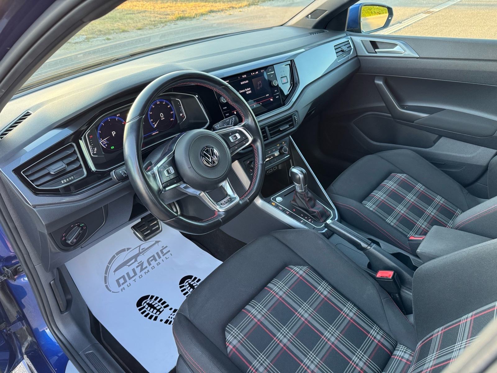 VW Polo GTI DSG, kamera, beats, virtual, keyless, fotografija 10