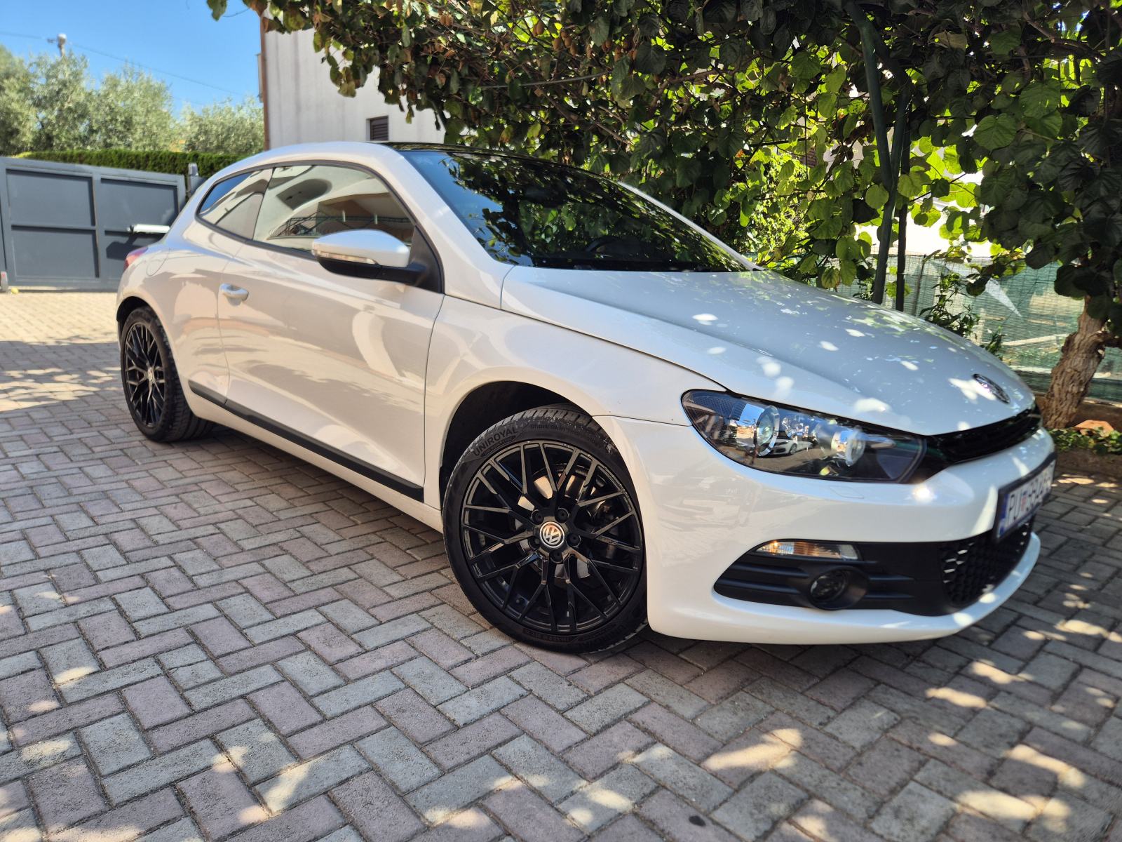 VW Scirocco 2,0 TDI automatik, fotografija 2