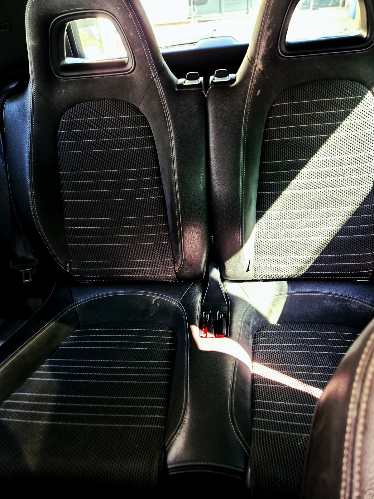 VW Scirocco 2,0 TDI automatik, fotografija 12